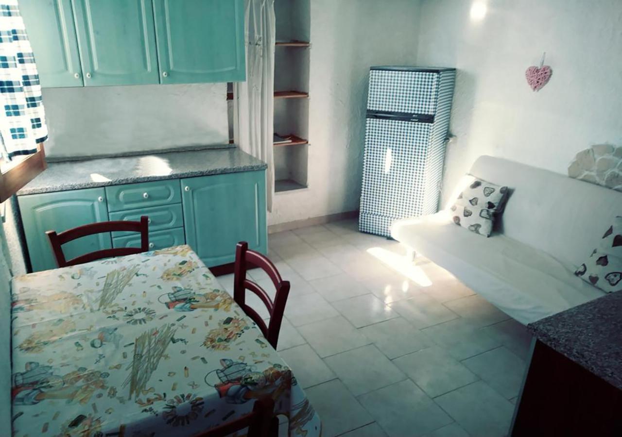 Ca Da Marta Q4526 Villa Carloforte  Buitenkant foto